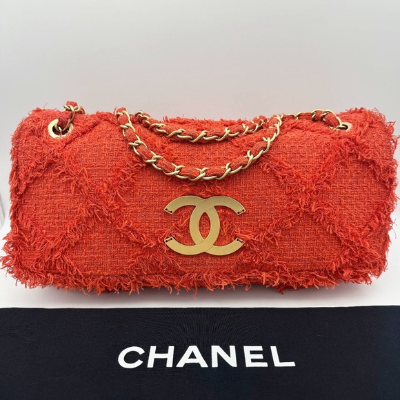 Chanel Red Jumbo CC Tweed Nature Flap Shoulder Bag & Dust bag - Picture 1 of 16